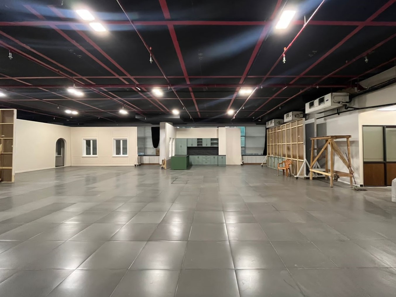 Open Floor